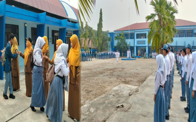 Sambut Taruna-Taruni dan Siswa-Siswi Setiap Pagi dan Upacara Bendera, SMKN 8 Samarinda Perkuat Disiplin dan Cegah Bullying