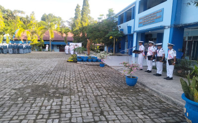Upacara Bendera Senin Pagi di SMK Negeri 8 Samarinda, Tekankan Pentingnya Teknologi dan Akhlak Mulia